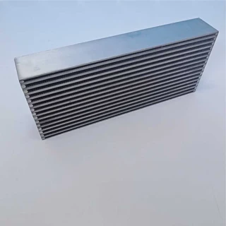 Universal Intercooler Core 600 x 260 x 100