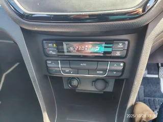 2021 Suzuki Vitara Brezza Hatchback