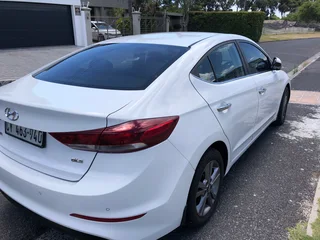 Looking For Separate Entrance, En-suite Room  or banchelor flat To Rent