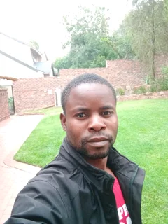 Looking for part time garden job