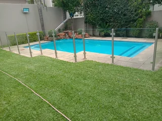 Looking for part time garden job for monday and friday