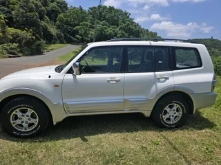 Mitsubishi Pajero for sale