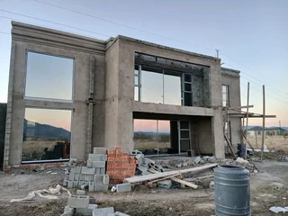 Best quality of aluminium doors and windows