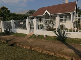 PROFESSIONAL PAINTERS