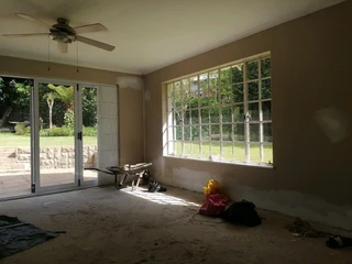 PROFESSIONAL PAINTERS