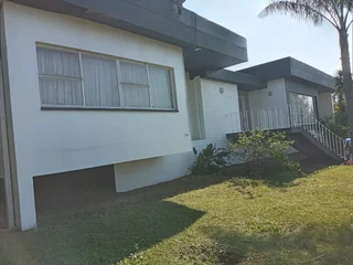 PROFESSIONAL PAINTERS