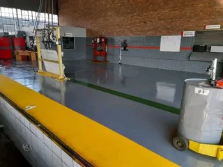 PROFESSIONAL PAINTERS