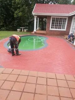 PROFESSIONAL PAINTERS