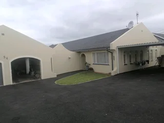 PROFESSIONAL PAINTERS