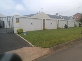 PROFESSIONAL PAINTERS