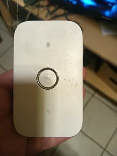 WiFi pocket router