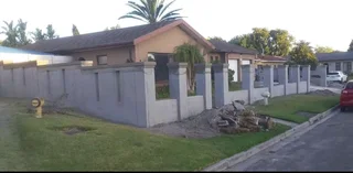 we do building boundary wall and nutecgates and panels fencing installation.gate motorinstallation.