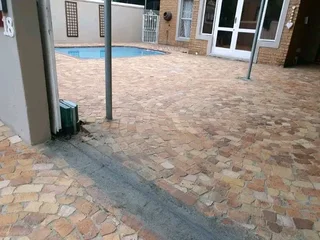 Half brick paving