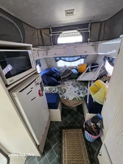 Pensioner perfect 2 berth caravan, full bathroom with shower, hit water geyser, microwave etc.