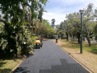 Tar Asphalt Surfacing and Driveways