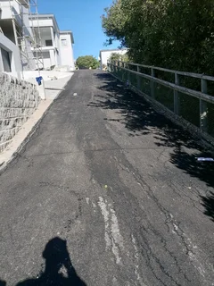 Asphalt And Tar Surfacing Driveways