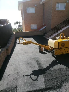 Asphalt And Tar Surfacing Driveways