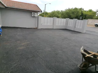 Asphalt And Tar Surfacing Driveways