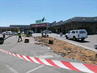 Tar Asphalt And Road Surfacing
