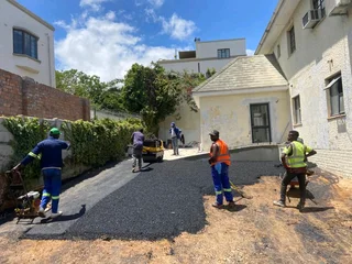 Asphalt and Tar Surfacing driveway