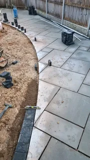 Paving &#64; R60 per SQ Labour only 0813664446