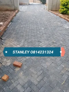 PAVING R60 per SQ Labour only 081 3664446