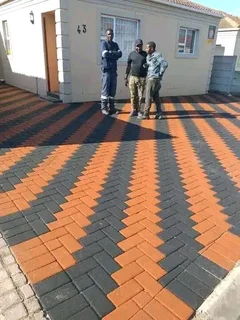 PAVING R50 per square Labour 0814231324