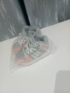 Toddlers sneakers