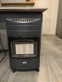 Heater with empty gas bottle