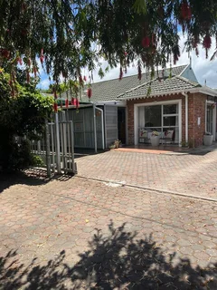 Family Home in George