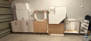 Built-in Kitchen Cabin