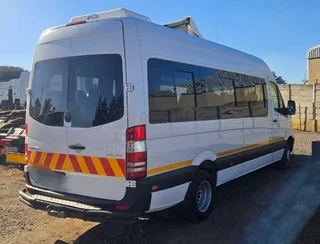 MECHANICALLY NOTEABLE BUS