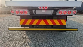 FULLY REFURBISHED HENRED TRAILER