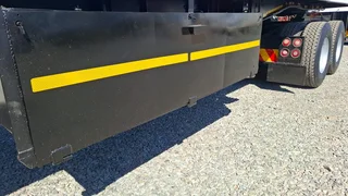 FULLY HENRED SUPERLINK FLAT DECK