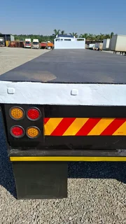 FULLY HENRED SUPERLINK FLAT DECK