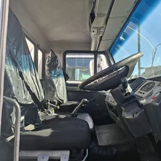 EXPECTIONAL TIPPPER TRUCK