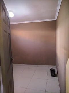 Room for rent sharing the lounge kitchen