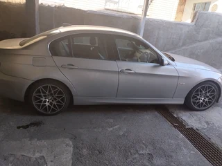 2006 BMW 3 Series Sedan