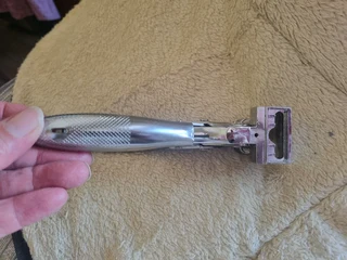 16.3cm Handheld Hole Punch For Hanging Packets