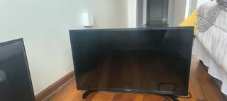 Selling 4x 32&#39; tv R1300 each