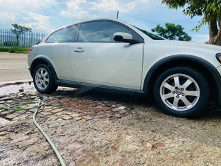 2.0 Volvo C30