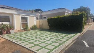 BLOCK AND TURF AND ALL TYPES OF PAVING AND GARDEN PEBBLES STONES AND COMPOST N INSTANT LAWN