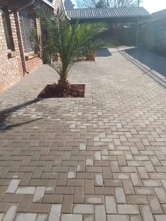 BLOCK AND TURF AND ALL TYPES OF PAVING AND GARDEN PEBBLES STONES AND COMPOST N INSTANT LAWN