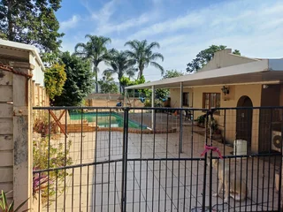 property - Ad posted by Melvin Samlal