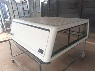 HILUX 2016-2025 DOUBLE CAB LOWLINE WHITE COUNTRY CANOPY