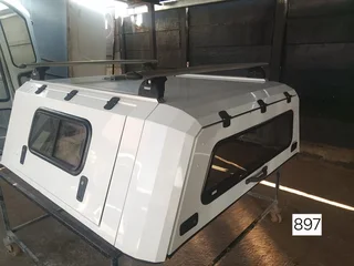 NAVARA 2017-2021 DOUBLE CAB LOWLINE WHITE RSI CANOPY