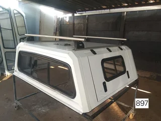 NAVARA 2017-2021 DOUBLE CAB LOWLINE WHITE RSI CANOPY