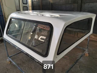 Np300 Double Cab Lowline White Beekman Canopy