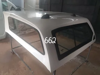 HILUX 2005-2015 DOUBLE CAB LOWLINE WHITE BEEKMAN EXECUTIVE CANOPY