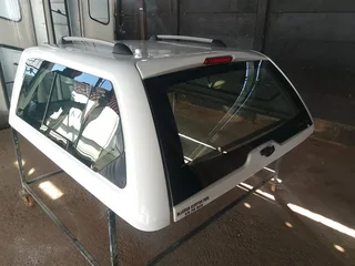 ISUZU 2012-2022 DOUBLE CAB LOWLINE WHITE BEEKMAN EXECUTIVE CANOPY